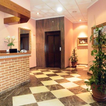 Hotel Isabel Almussafes Extérieur photo